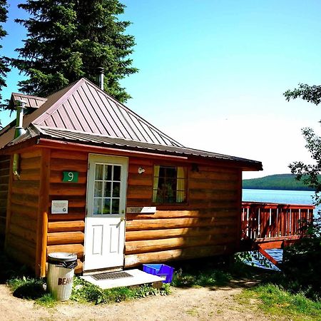 Beaver Lake Mountain Resort Kelowna Exteriör bild